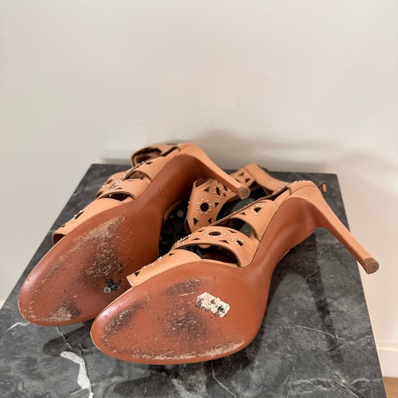 Alaia Laser Cut Studded Heel - Picture 5 of 5
